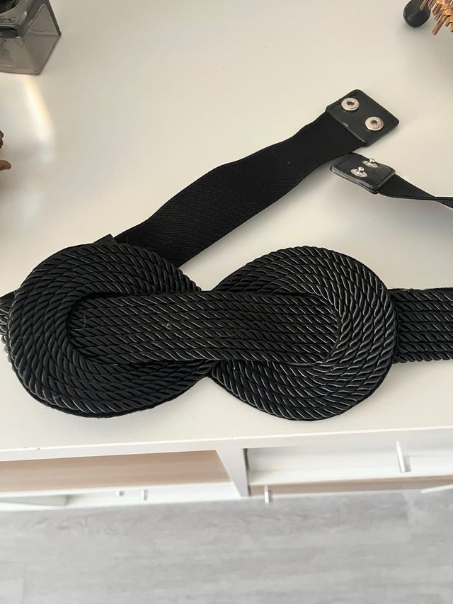 Cinturón Negro Trenzado