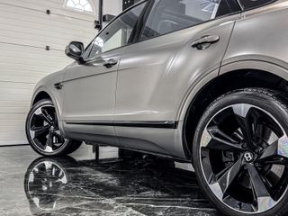Bentley Bentayga w12 first edition 