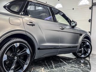 Bentley Bentayga w12 first edition 