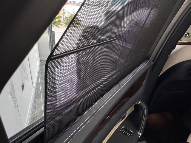 Bentley Bentayga w12 first edition 