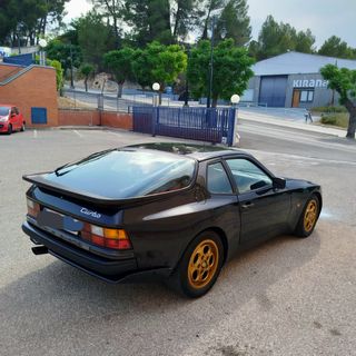 Porsche 944 1987