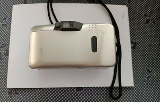 Olympus µ[mju:] ZOOM 140 - Cámara plata