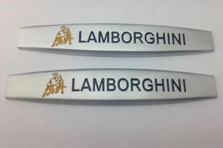 2 EMBLEMAS LATERALES MATE LOGO LAMBORGHINI