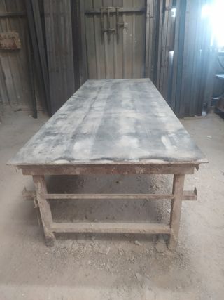 Banco de hierro resistente