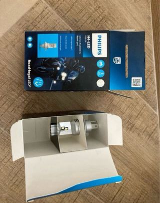 Luces para Moto - Philips Ultinon
Pro6000 LED H4