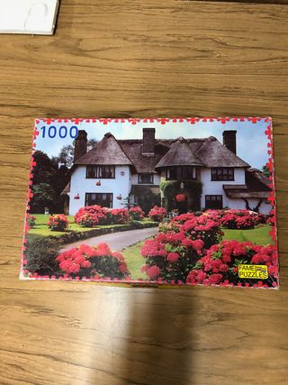 Puzzle 1000 piezas - Casa con jardín