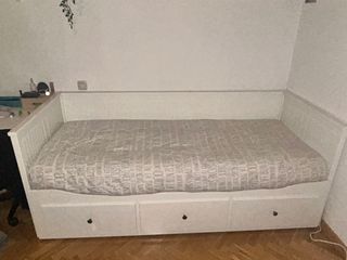 Cama Ikea Brimnes - 1 a
ño uso
