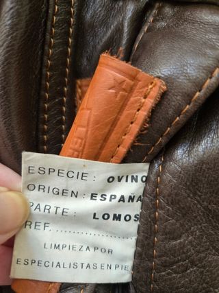 Pantalón cuero marrón - España