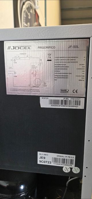 Frigorífico Jocel JF 50 con congelador 