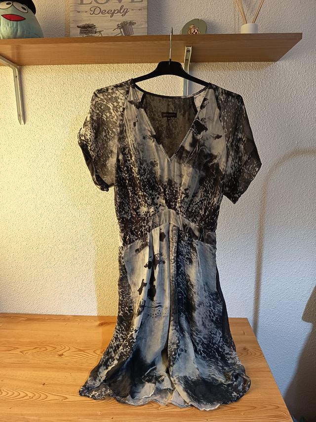 Vestido Adolfo Domínguez