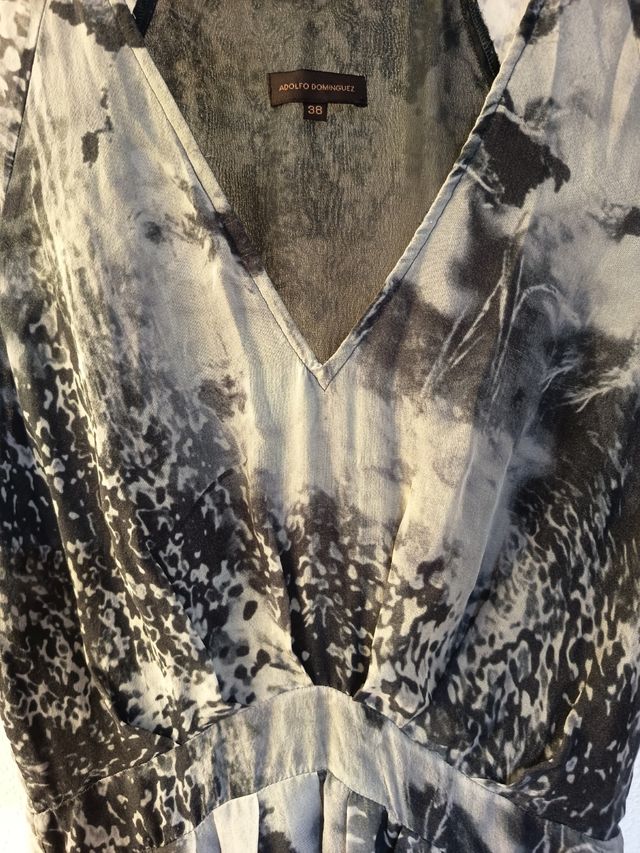 Vestido Adolfo Domínguez