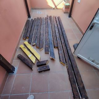 Bigas decorativas poliuterano