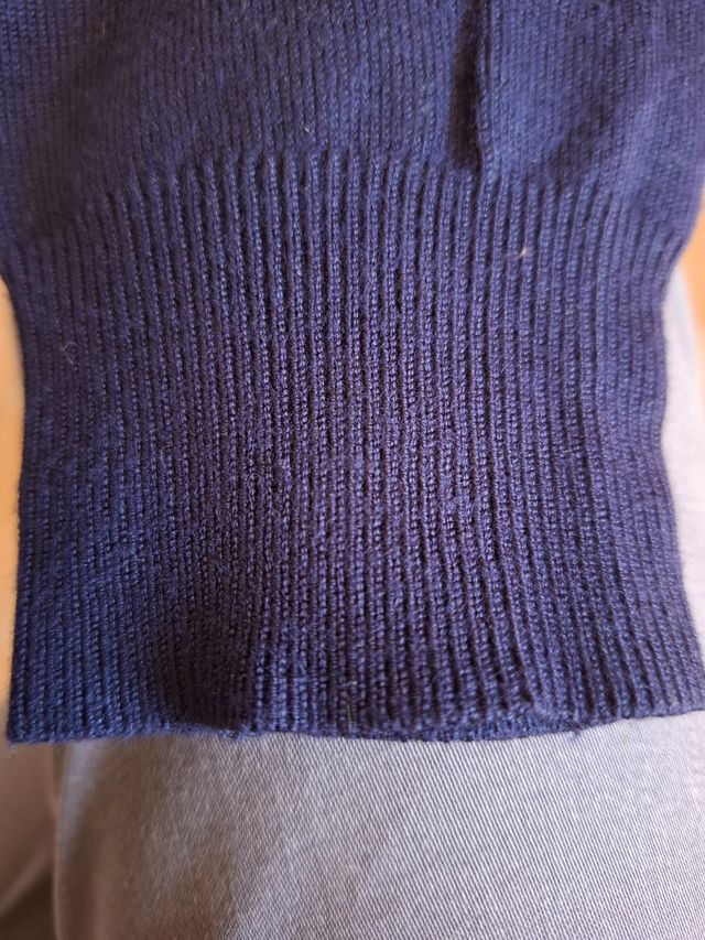 Maglione collo alto blu scuro uomo