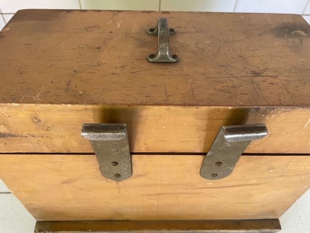 Caja madera antigua clasificadora