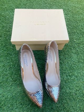 Salones Pacomena dorados