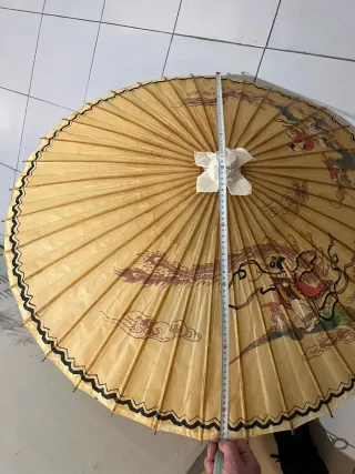 Parasol chino antiguo