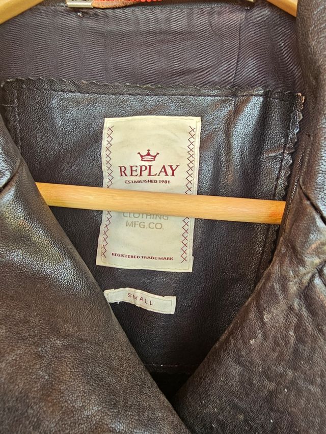 Chaqueta cuero Replay negra