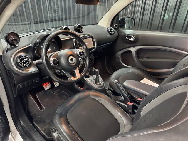 smart fortwo Coupe Brabus 109