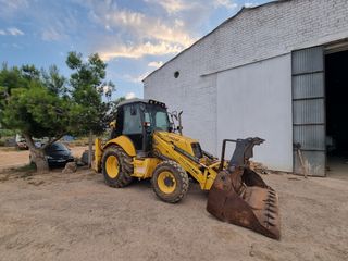 Retroexcavadora New Holland LB 110 B