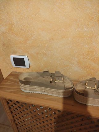 Sandalias plataforma color verde oliva