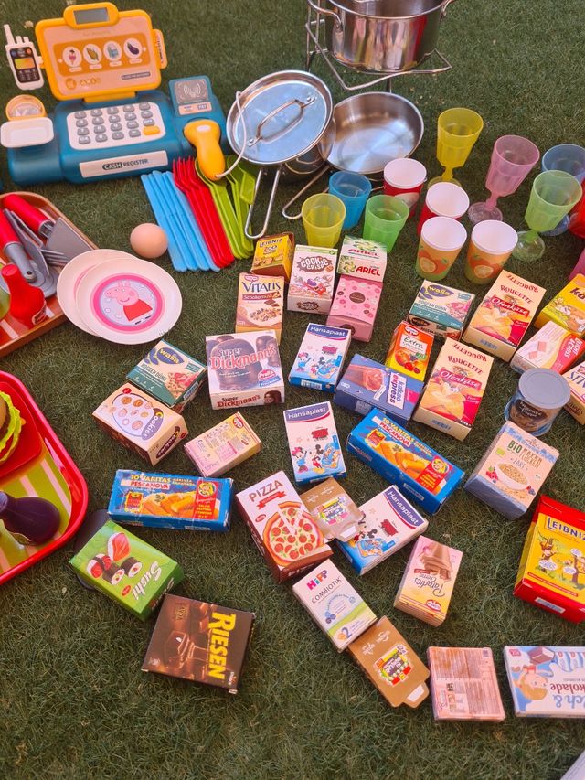 Menaje completo para cocina infantil