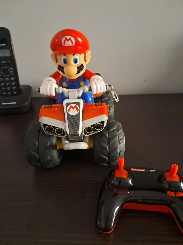 Coche teledirigido Mario Bros