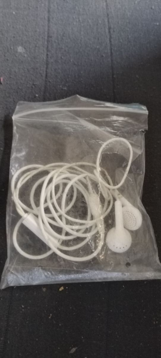 Auriculares Honor blancos