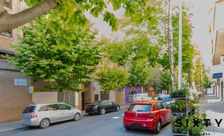 Local comercial en venta en Santo Domingo y San Martín  en Huesca