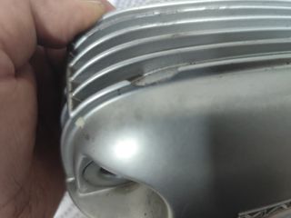 BMW R1100/R1150: Tapas de cilindros y juntas