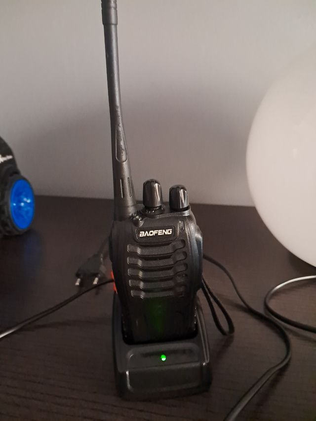 2 Radios Baofeng