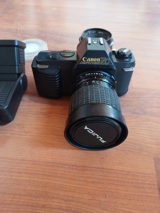 Canon 750: Cámara de carrete