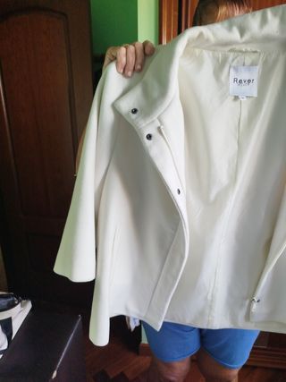 Capa blanca mujer, chaqueta blanca