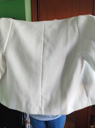 Capa blanca mujer, chaqueta blanca