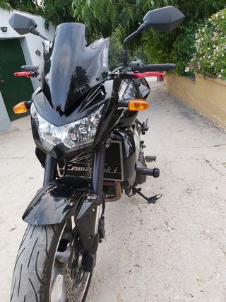 Kawasaki Z750 "CAMBIO"