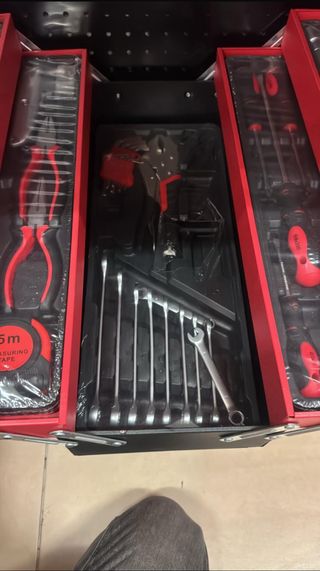 Maletín metálico herramientas