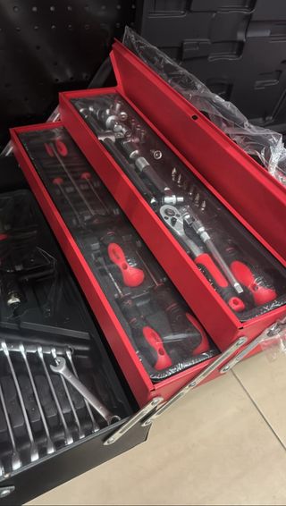 Maletín metálico herramientas