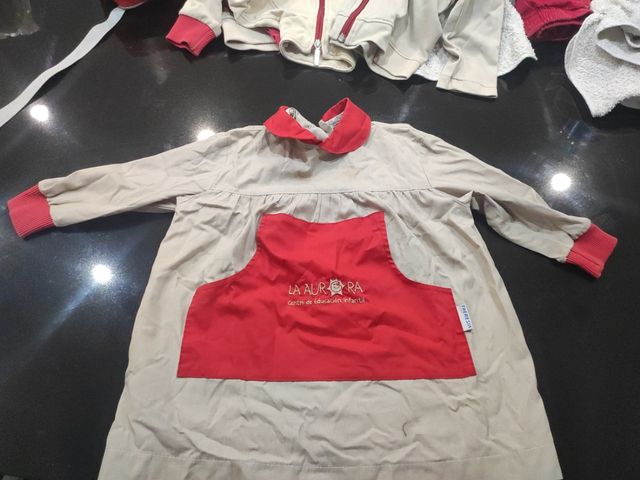 Uniforme niño guardería