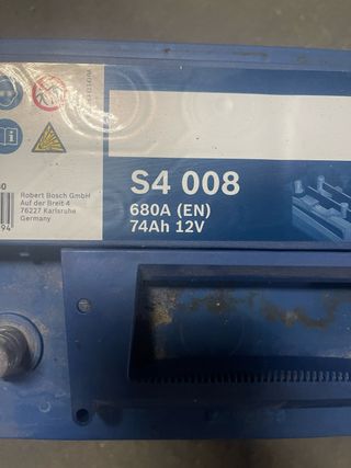 Batería Bosch S4 008 - 74Ah