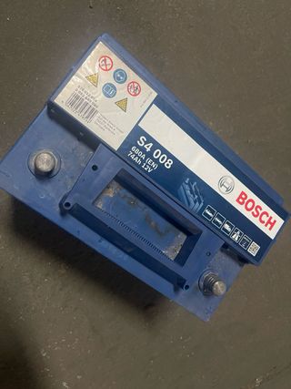 Batería Bosch S4 008 - 74Ah