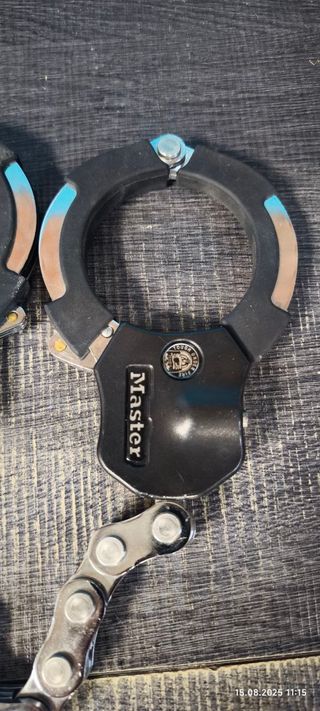 Cerradura antirrobo MASTER LOCK