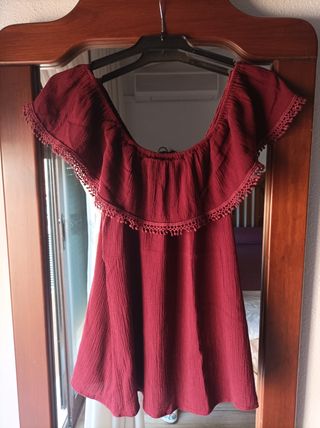 Blusa granate para mujer.