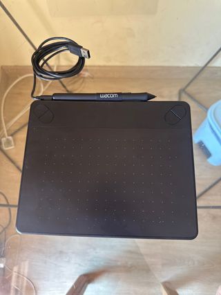 Wacom Intuos Pen Tablet CTH-490