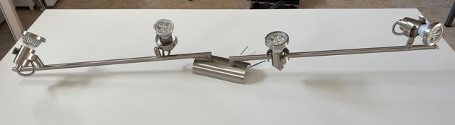 Lámpara o Foco LED techo 4 luces plata PREMIUM.