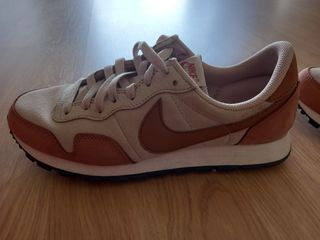 nike air pegasus 83 marron