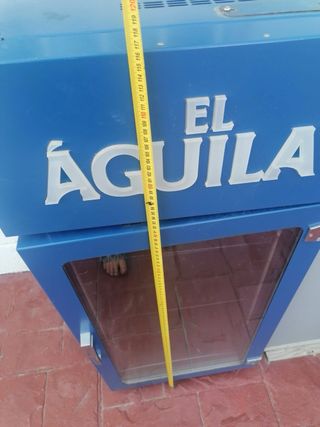 Vitrina El Águila