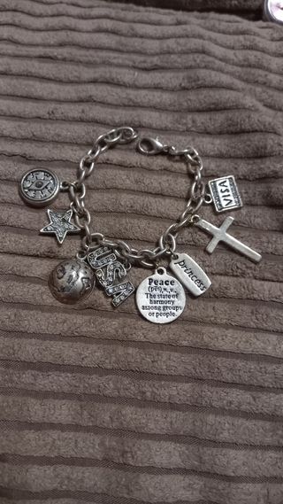 Pulsera plata charms religiosa