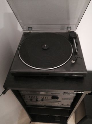 Cadena HiFi Sony modelo LBT-V302.