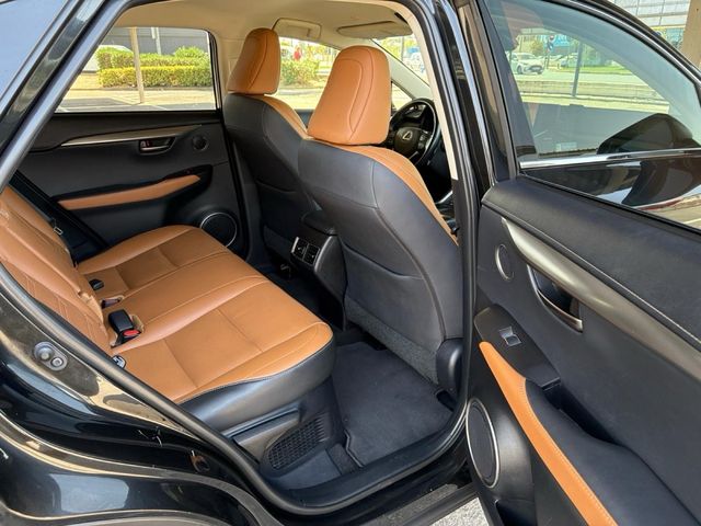 Lexus NX 2020