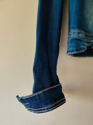 Cazadora vaquera Stradivarius talla Xl