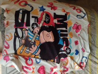 Camiseta Mafalda multicolor